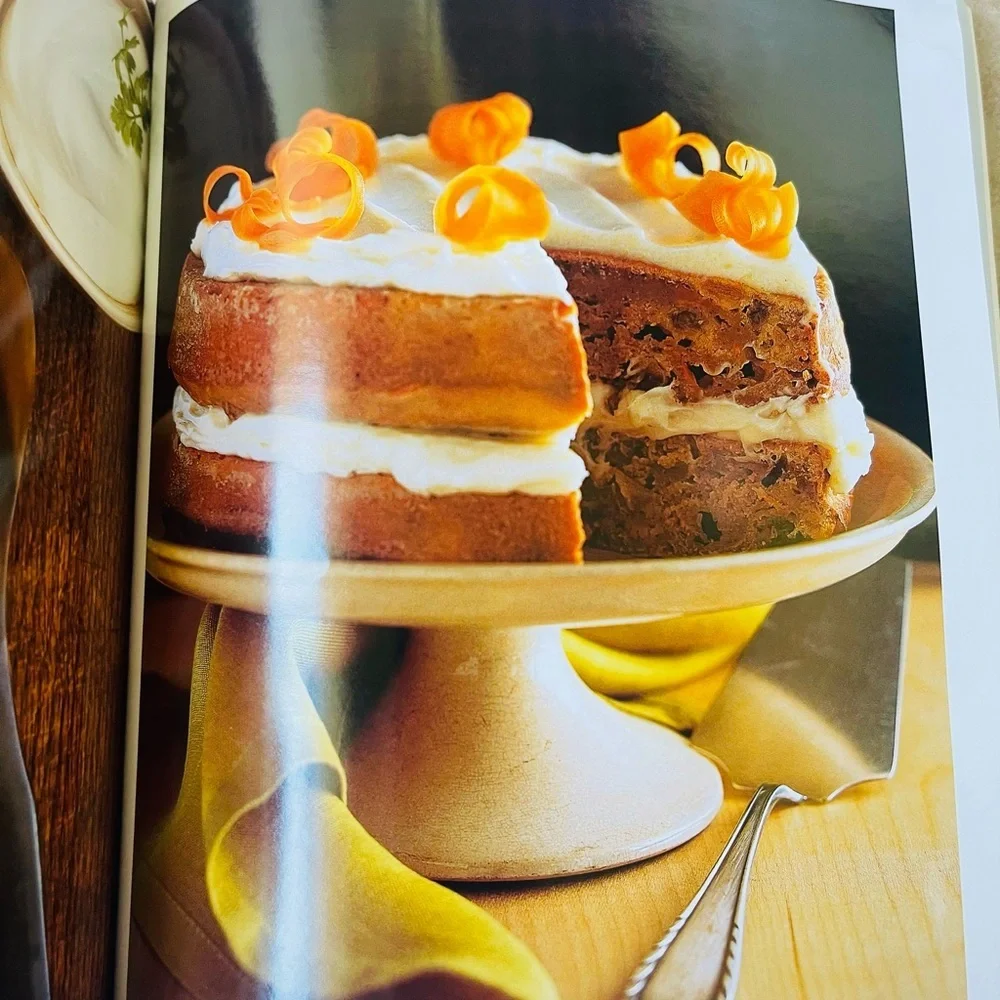 Simply Delicious: 245 No-Fuss Recipes Cook Book